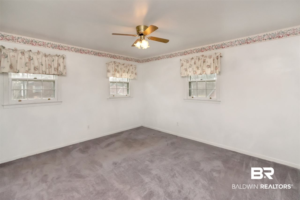 402 Coventry Way Mobile, AL 36606 - Photo 34 of 39