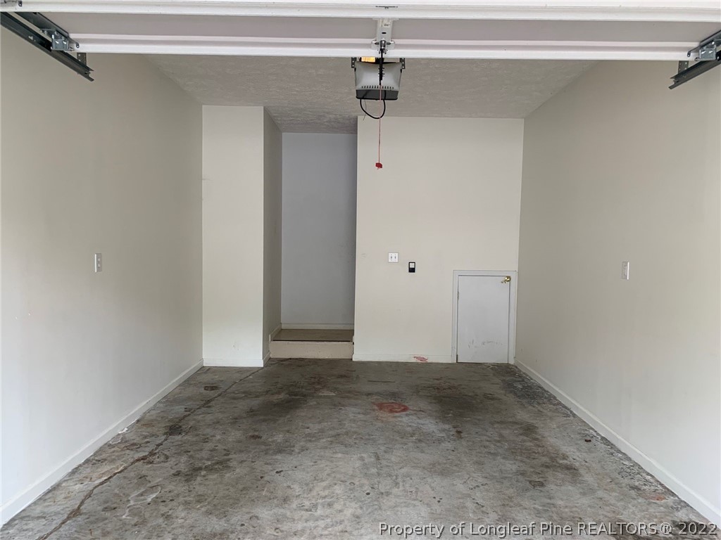 516 Lionshead Road, Unit 6 Fayetteville, NC 28311 - Photo 23 of 24 a view of a hallway