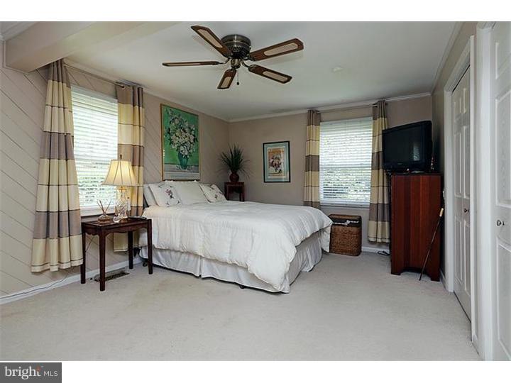 318 Garden Road Oreland, PA 19075 - Photo 11 of 23 Master Bedroom