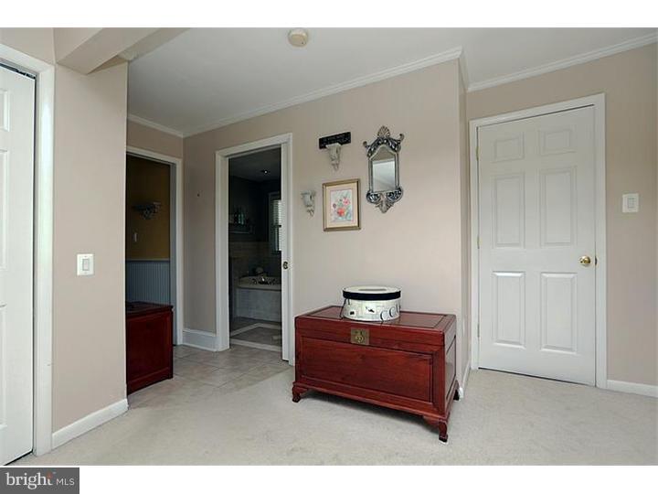 318 Garden Road Oreland, PA 19075 - Photo 13 of 23 Master Bedroom