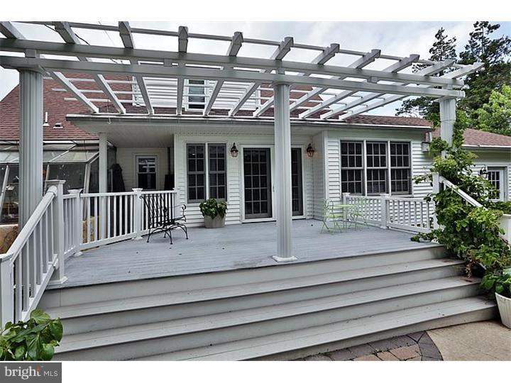 318 Garden Road Oreland, PA 19075 - Photo 18 of 23 Deck