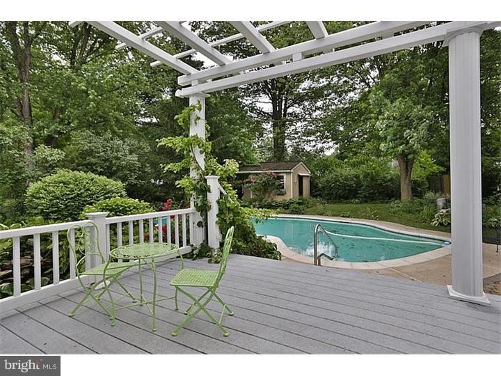 318 Garden Road Oreland, PA 19075 - Photo 19 of 23 Deck