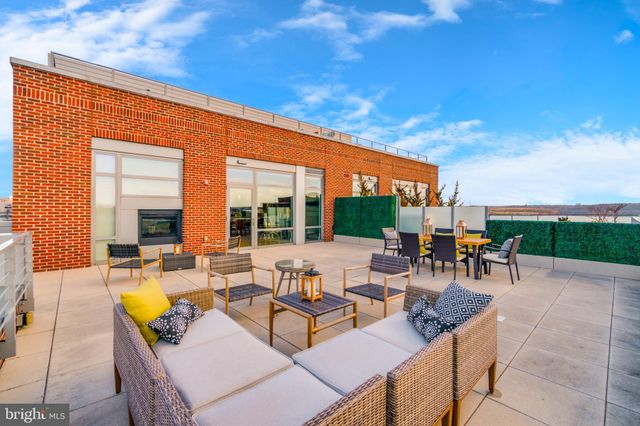 $3,100,000 | 601 North Fairfax Street, Unit 513, Alexandria, VA 22314