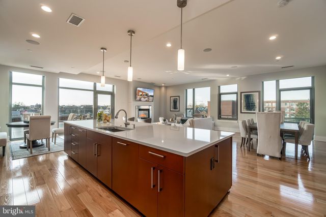 $3,100,000 | 601 North Fairfax Street, Unit 513, Alexandria, VA 22314