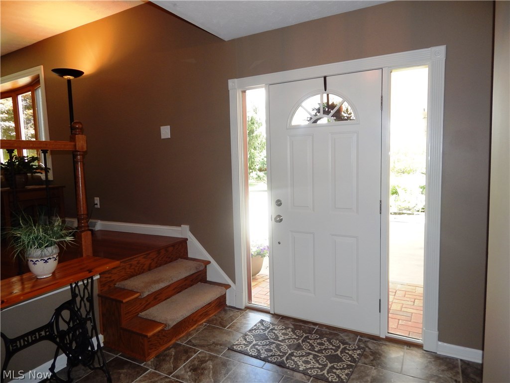 3564 State Road Medina, OH 44256 - Photo 4 of 34