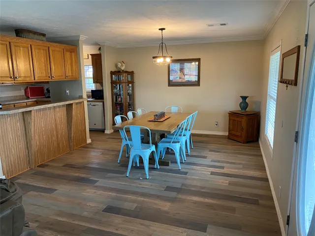 $5,497,800 | 906 C R 235, Old Glory, TX 79540