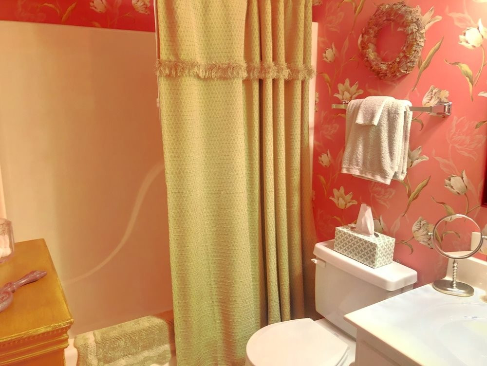 2801 Edridge Court, Unit 102 Raleigh, NC 27607 - Photo 16 of 23 Photo 16