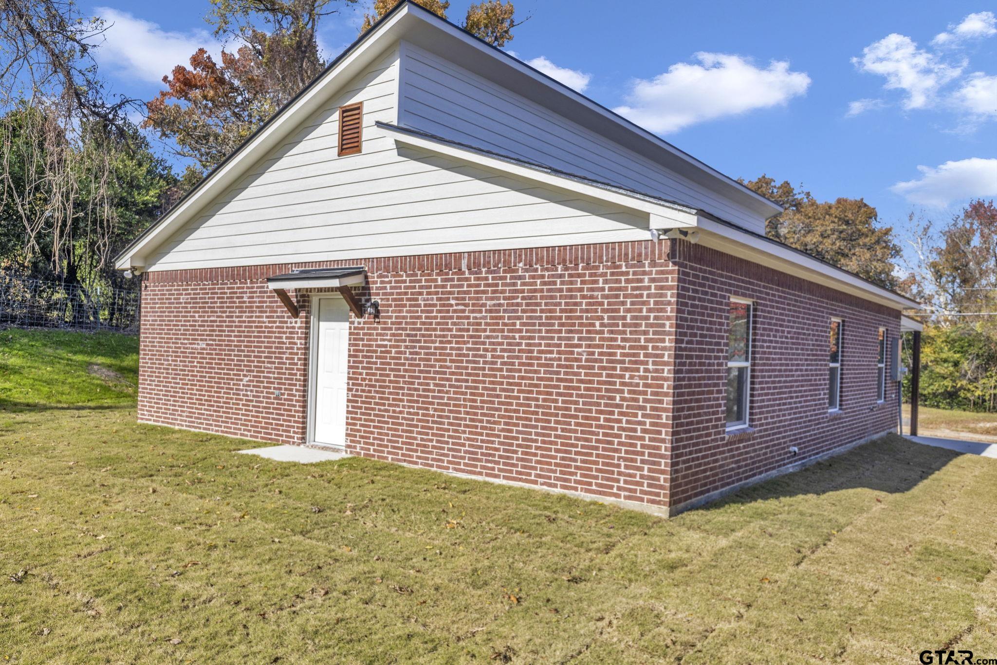 1410 West Connally Street Tyler, TX 75701 - Photo 27 of 29 a view of backyard of house