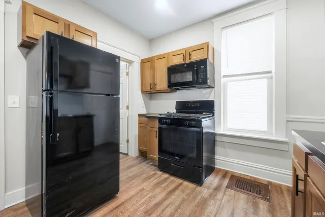 $160,000 | 344 West Dewald Street, Fort Wayne, IN 46802