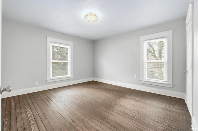 $179,900 | 344 West Dewald Street, Fort Wayne, IN 46802