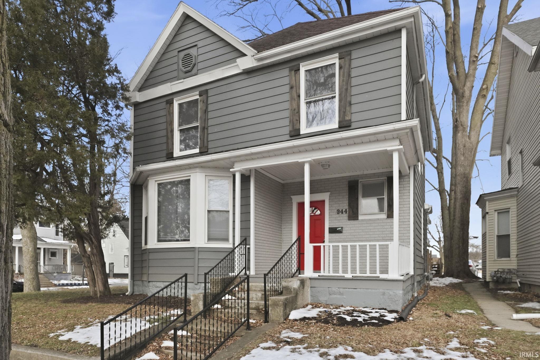 344 West Dewald Street Fort Wayne, IN 46802 - Photo 2 of 28