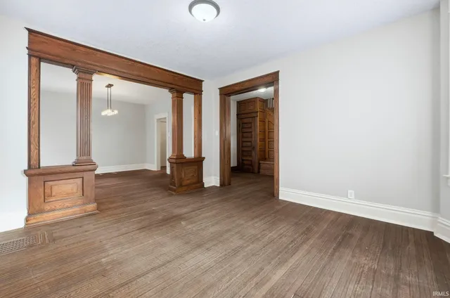 $179,900 | 344 West Dewald Street, Fort Wayne, IN 46802