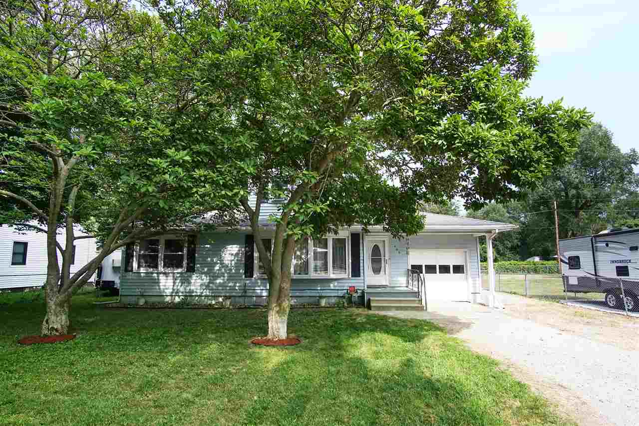 406 South Apple Road Osceola, IN 46561 - Photo 1 of 22 Gallery Image 1