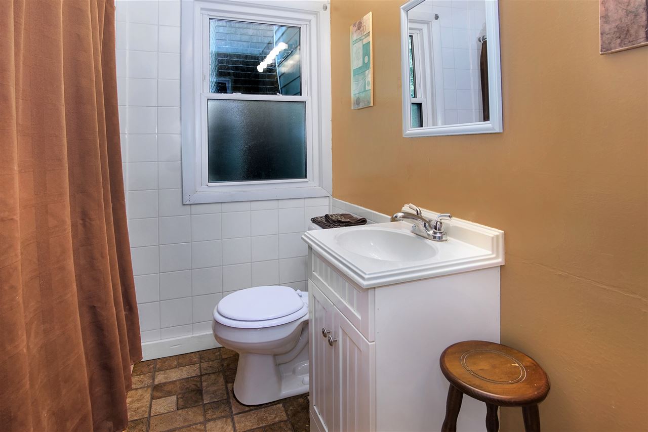 406 South Apple Road Osceola, IN 46561 - Photo 12 of 22 Gallery Image 12