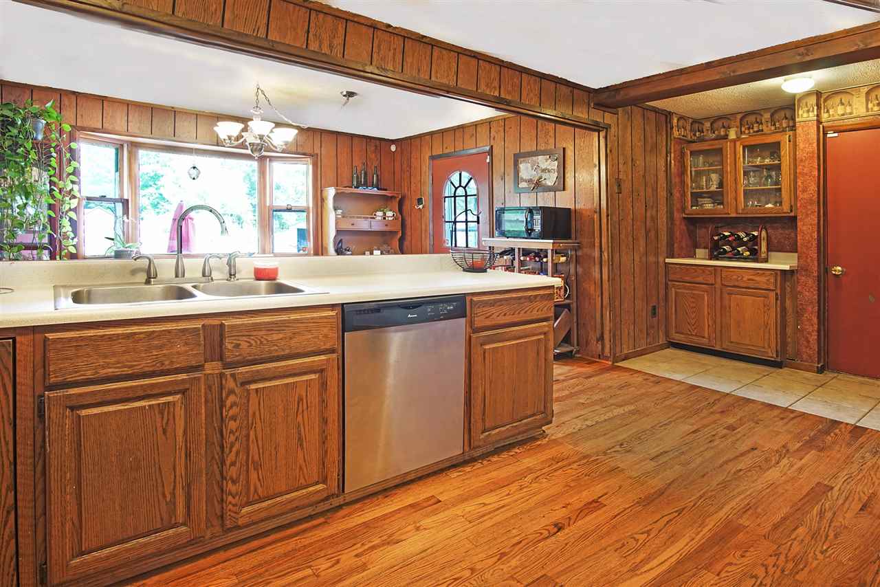 406 South Apple Road Osceola, IN 46561 - Photo 6 of 22 Gallery Image 6