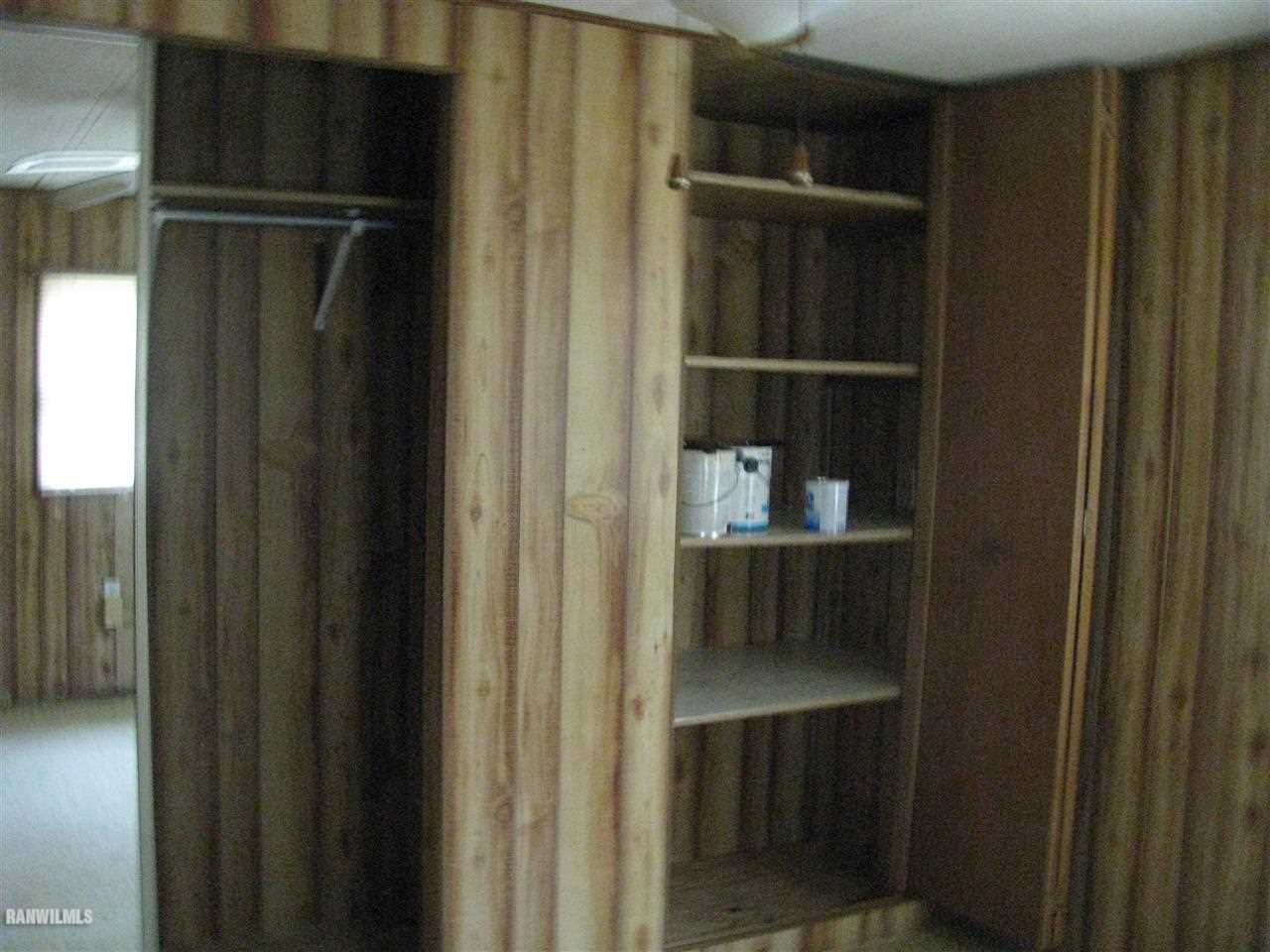 8984 West Lightsville Road German Valley, IL 61039 - Photo 6 of 8 a view of walk in closet