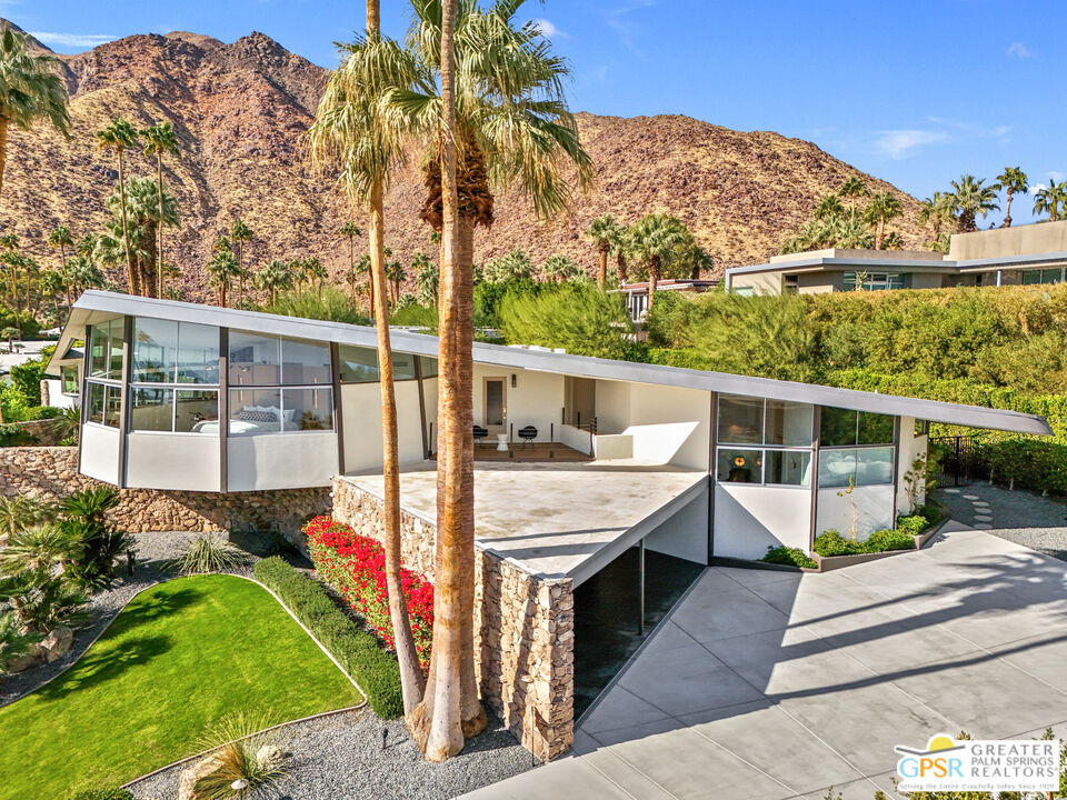 1350 Ladera Circle Palm Springs, CA 92262 - Photo 8 of 10