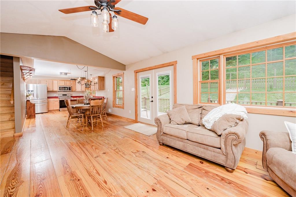 12105 Rte 286 Highway West Clarksburg, PA 15725 - Photo 13 of 49