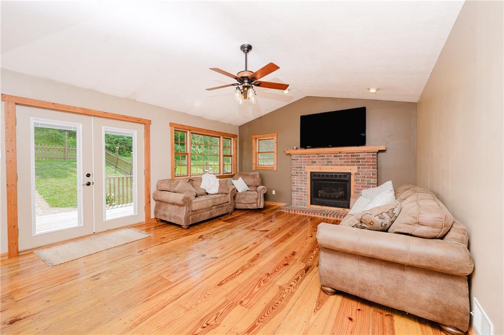 12105 Rte 286 Highway West Clarksburg, PA 15725 - Photo 15 of 49