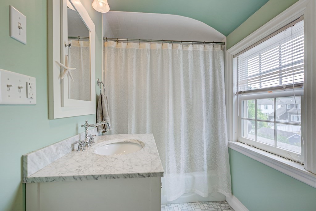 39 Eliot Road Arlington, MA 02474 - Photo 26 of 40 Gallery Image 26