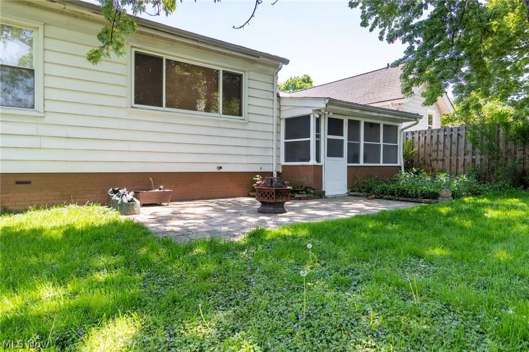 1140 Churchill Road Lyndhurst, OH 44124 - Photo 32 of 35