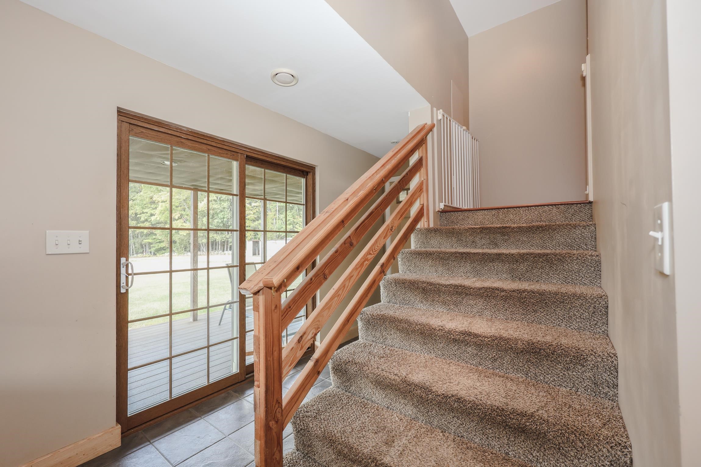 338 Critchett Road Candia, NH 03034 - Photo 15 of 44