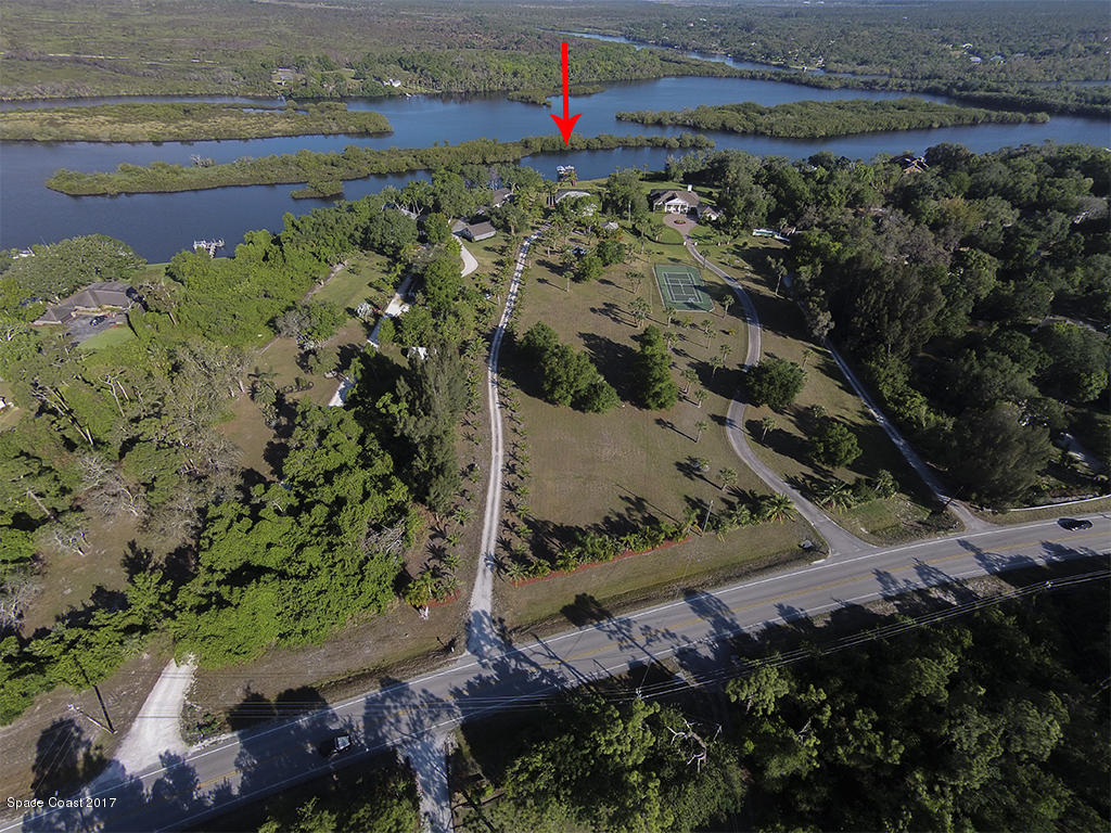 12429 Roseland Road Sebastian, FL 32958 - Photo 24 of 31 roseland-aerial-1-mls-arrow