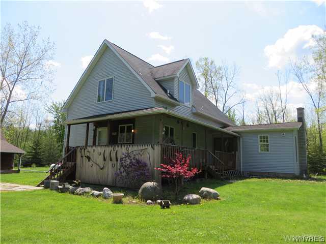 2394 Hartland Road Hartland, NY 14067 - Photo 1 of 1 Exterior Front