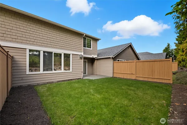 $529,950 | 1430 West Casino Road, Unit 272, Everett, WA 98204