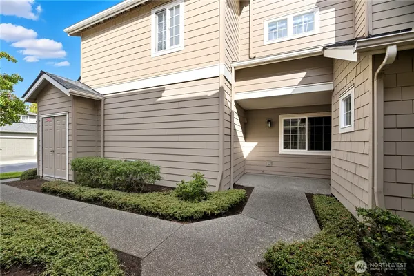 $529,950 | 1430 West Casino Road, Unit 272, Everett, WA 98204