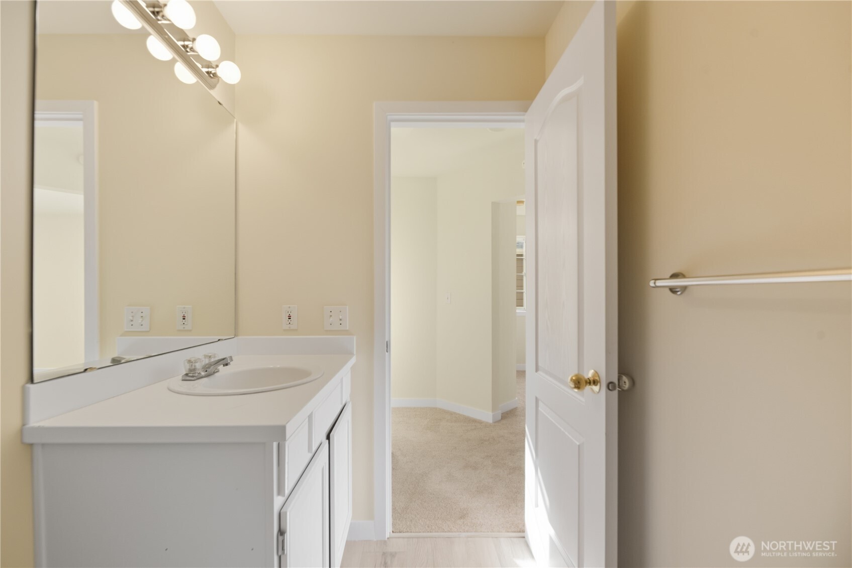 1430 West Casino Road, Unit 272 Everett, WA 98204 - Photo 27 of 37 a bathroom with a sink a mirror and a shower