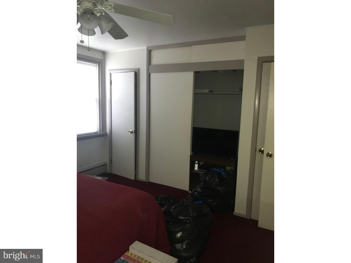 1731 Danforth Street Philadelphia, PA 19152 - Photo 10 of 19 Bedroom - Main