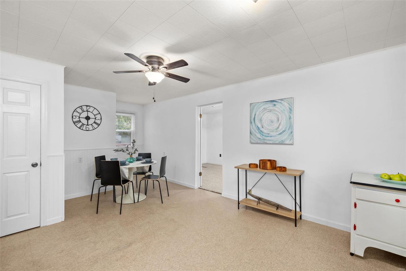 355 Rauhut Avenue St. Louis, MO 63125 - Photo 13 of 38 Gallery Image 13