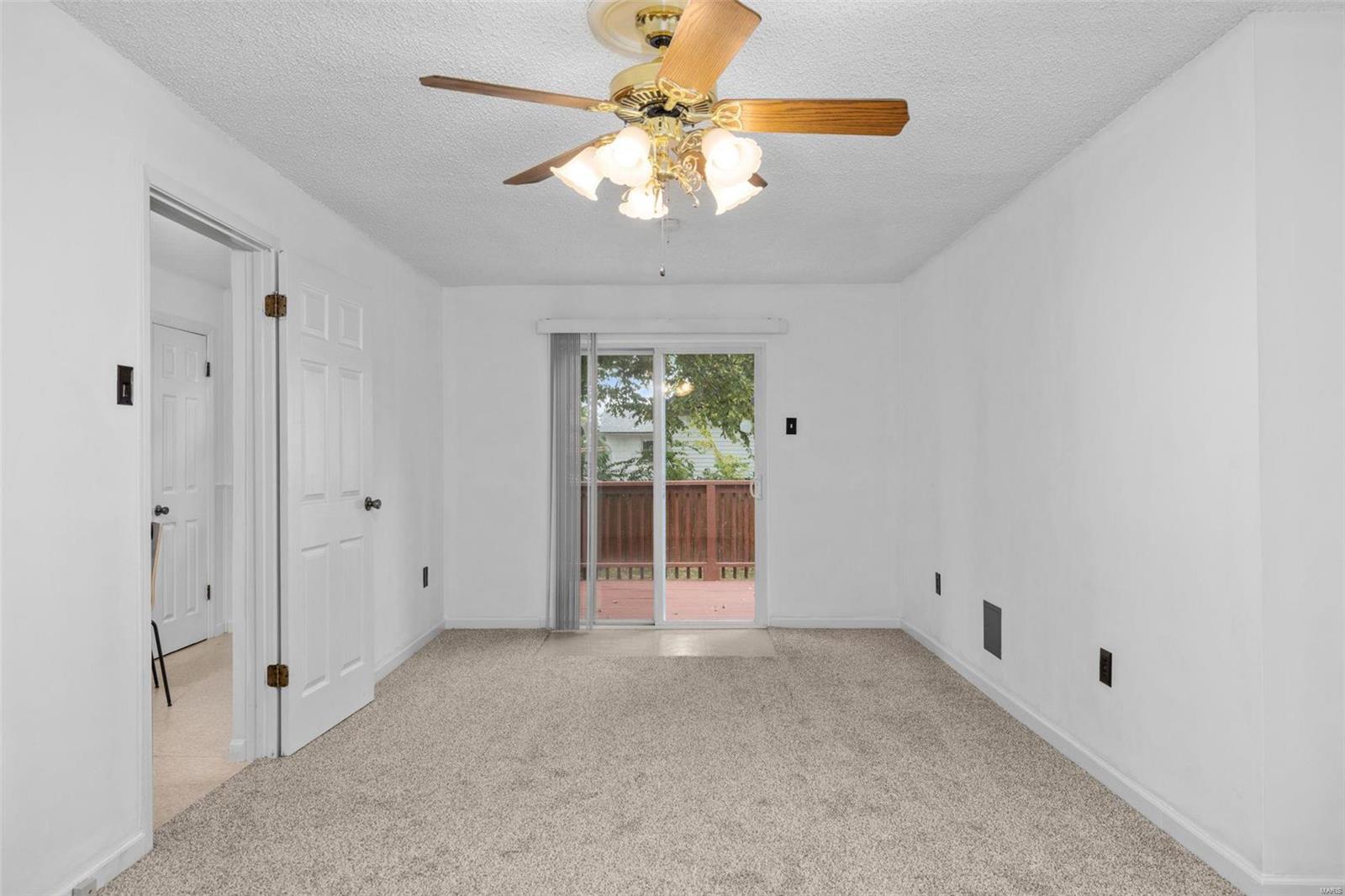 355 Rauhut Avenue St. Louis, MO 63125 - Photo 23 of 38 Gallery Image 23