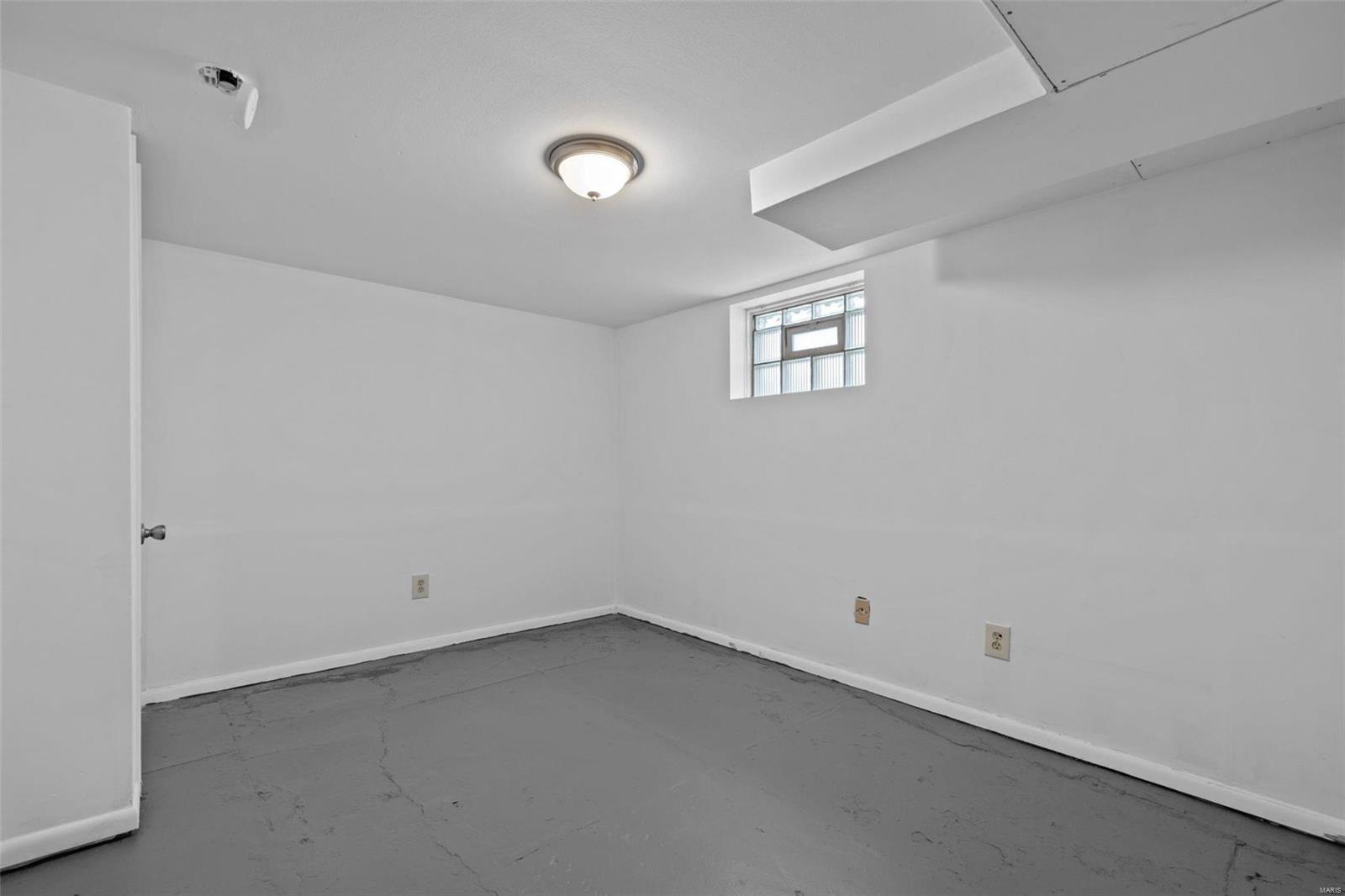 355 Rauhut Avenue St. Louis, MO 63125 - Photo 31 of 38 Gallery Image 31