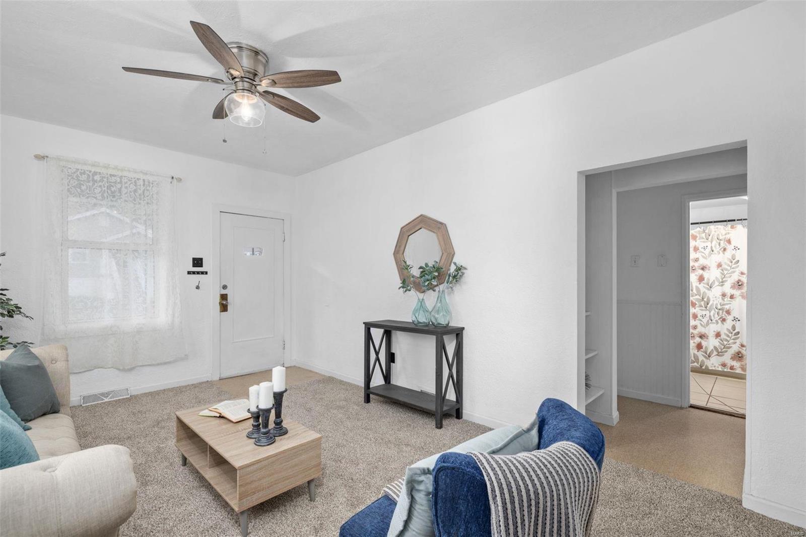 355 Rauhut Avenue St. Louis, MO 63125 - Photo 4 of 38 Gallery Image 4