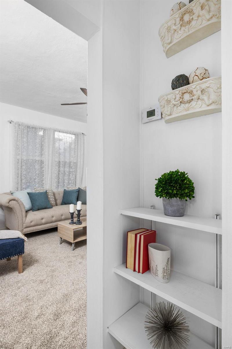 355 Rauhut Avenue St. Louis, MO 63125 - Photo 6 of 38 Gallery Image 6