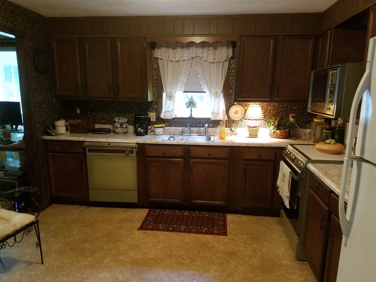 67 Chase Road Londonderry, NH 03053 - Photo 6 of 28