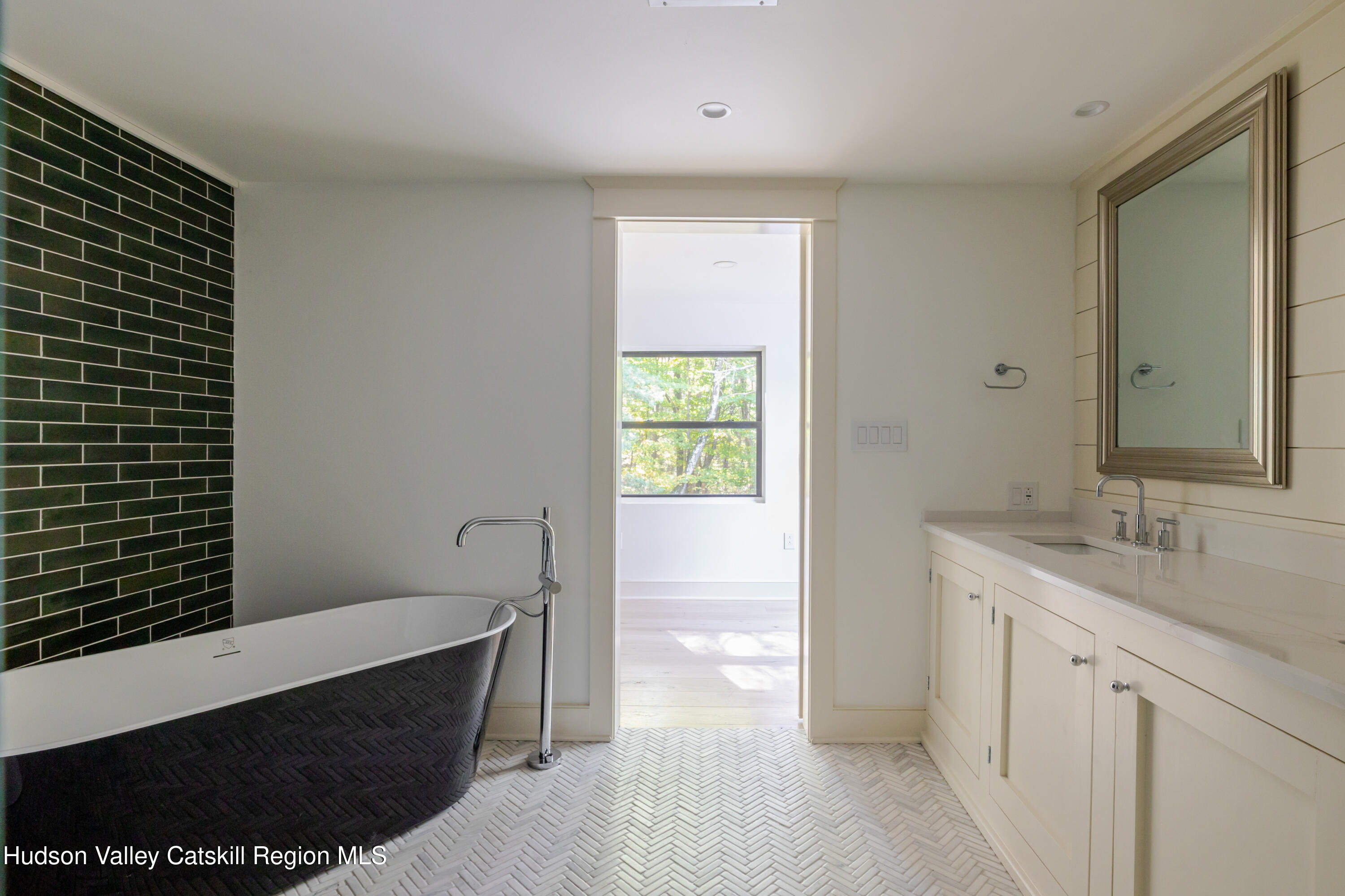 84 Rockefeller Lane Red Hook, NY 12571 - Photo 36 of 72 84 Rockefeller Lane x This Old Hudson-36