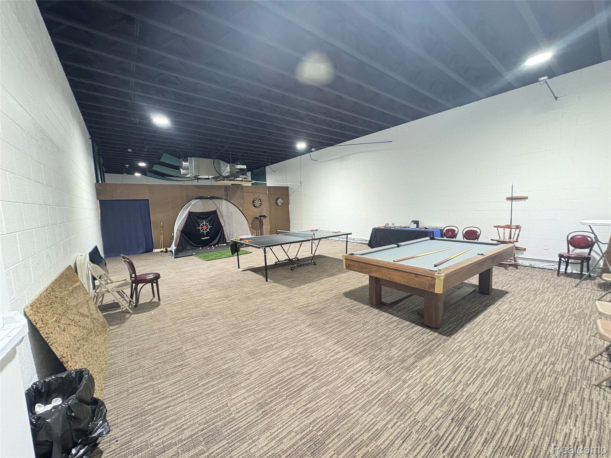3041 Reeder Road Clarkston, MI 48346 - Photo 19 of 22 Recreation room with billiards table