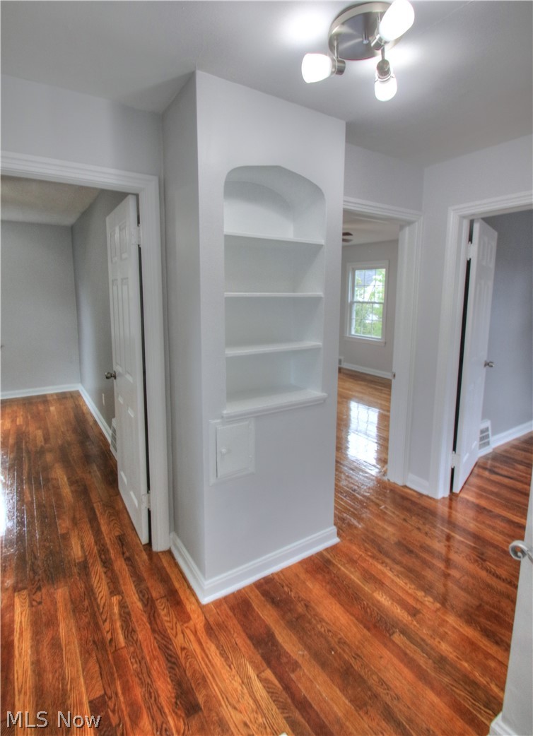 3261 Silsby Road Cleveland, OH 44118 - Photo 23 of 29 Gallery Image 23