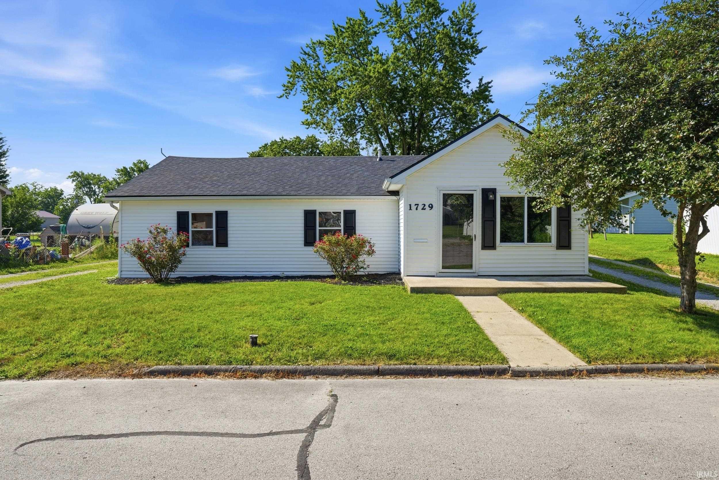 1729 Madison Street Decatur, IN 46733 - Photo 30 of 31