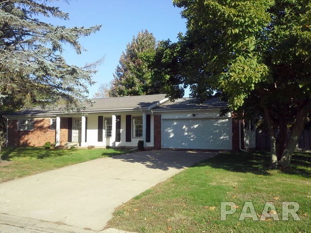 155 Lincoln Road Canton, IL 61520 - Photo 1 of 24 Gallery Image 1