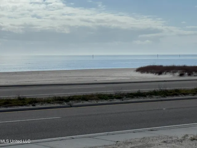 $89,500 | 18-21 Holiday Dr Pass, Pass Christian, MS 39571