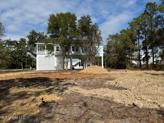$89,500 | 18-21 Holiday Dr Pass, Pass Christian, MS 39571