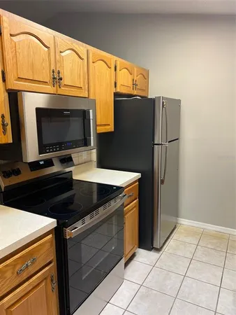 $179,000 | 12449 Orangewood Circle, Unit 17, Tavares, FL 32778