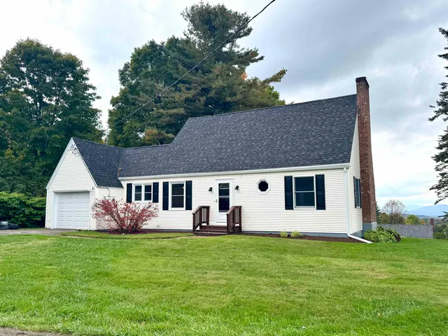 $299,500 | 170 Pelow Hill, Derby, VT 05830