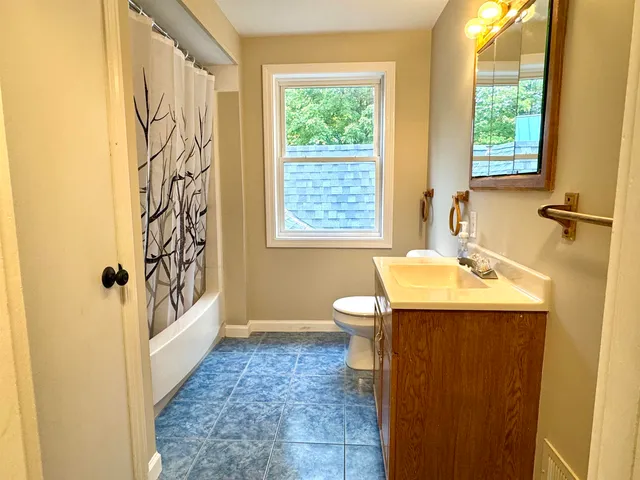 $299,500 | 170 Pelow Hill, Derby, VT 05830