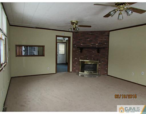 17 Meadow Road East Brunswick, NJ 08816 - Photo 7 of 21 Gallery Image 7