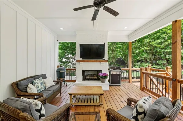 $2,250,000 | 2743 North Thompson Road Northeast, Brookhaven, GA 30319